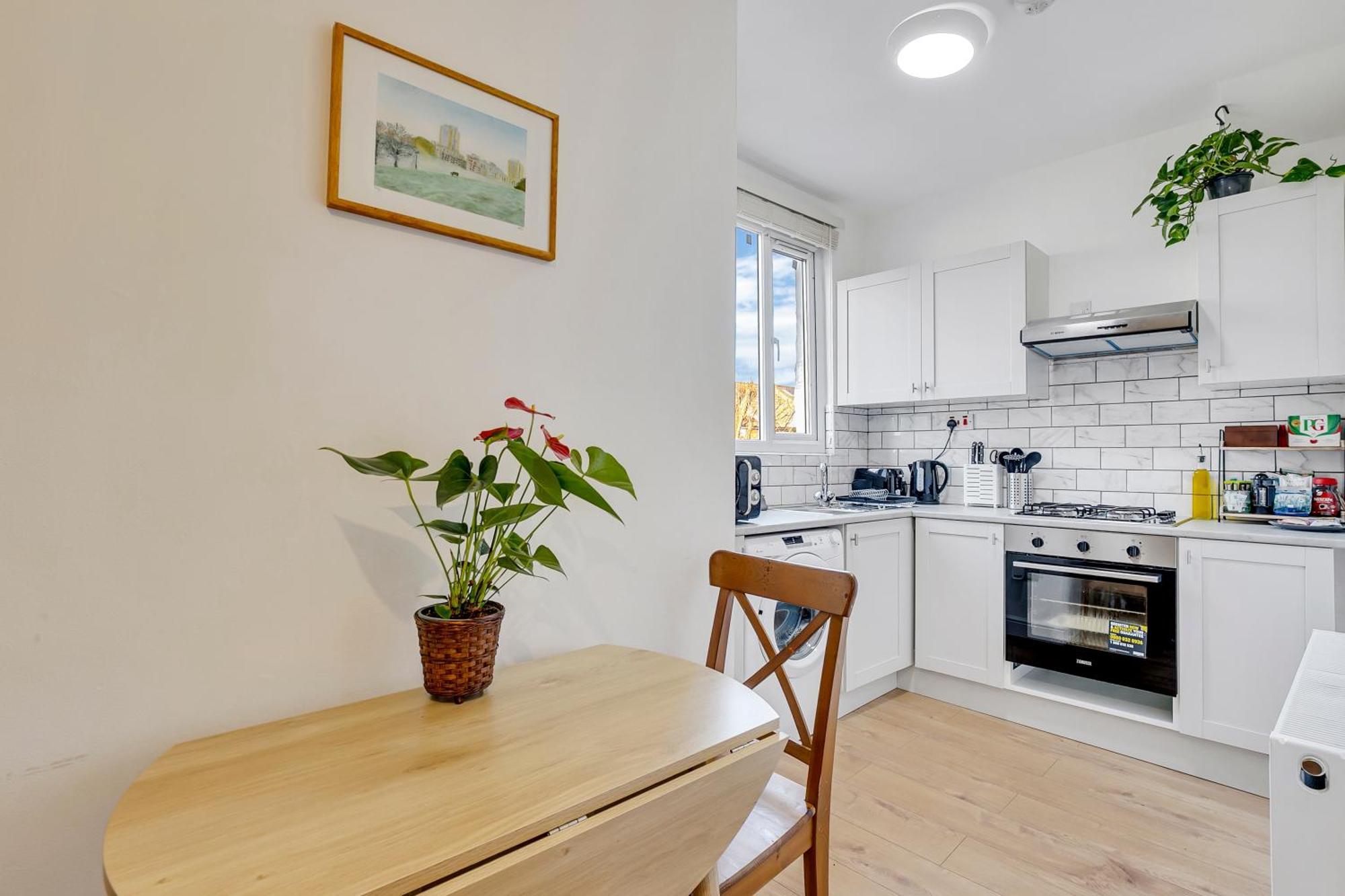 Appartamento Serviced Great For Contractors 2 Mins From Train Station And Near Tottenham Stadium